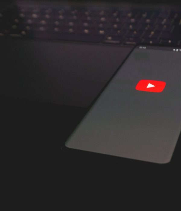 How a YouTube Video Summarizer Can Boost Your Productivity