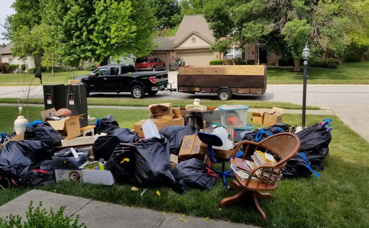 Save Time and Energy with Professional Junk Removal for Yard Waste and More